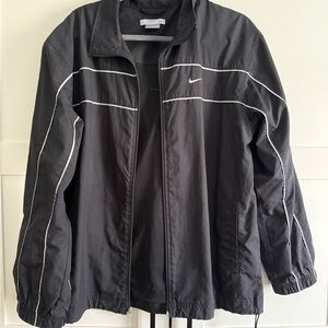 Nike Vintage Black Mesh-Lined Wind Breaker